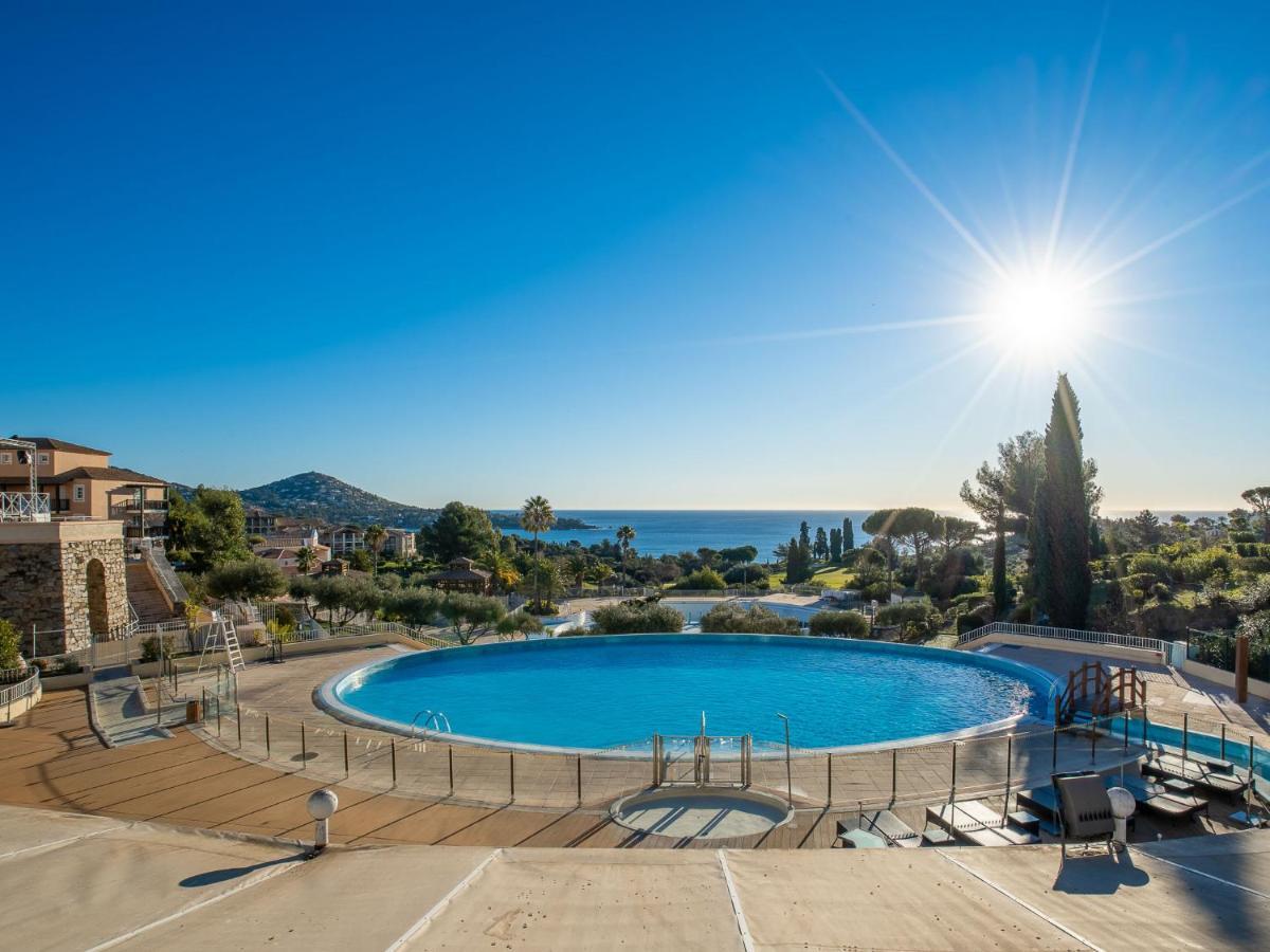 Apartment Village Cap Esterel - L'Esquinade-97 By Interhome Saint-Raphaël Exterior foto